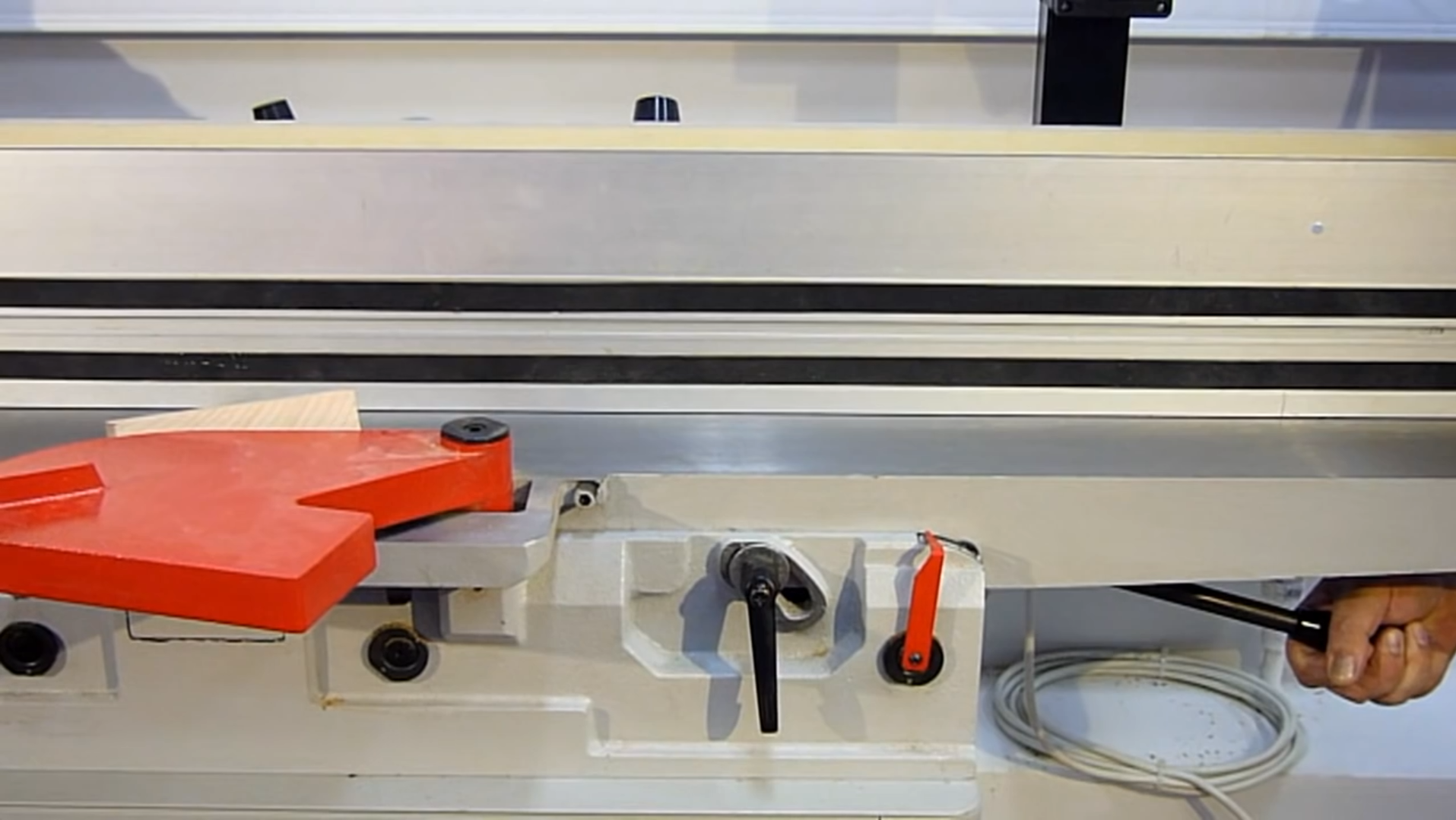 Фуговальный станок 200 мм. Warrior W 0102