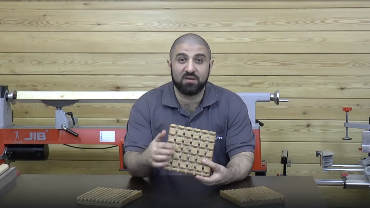 Оригинальная подставка под горячее.