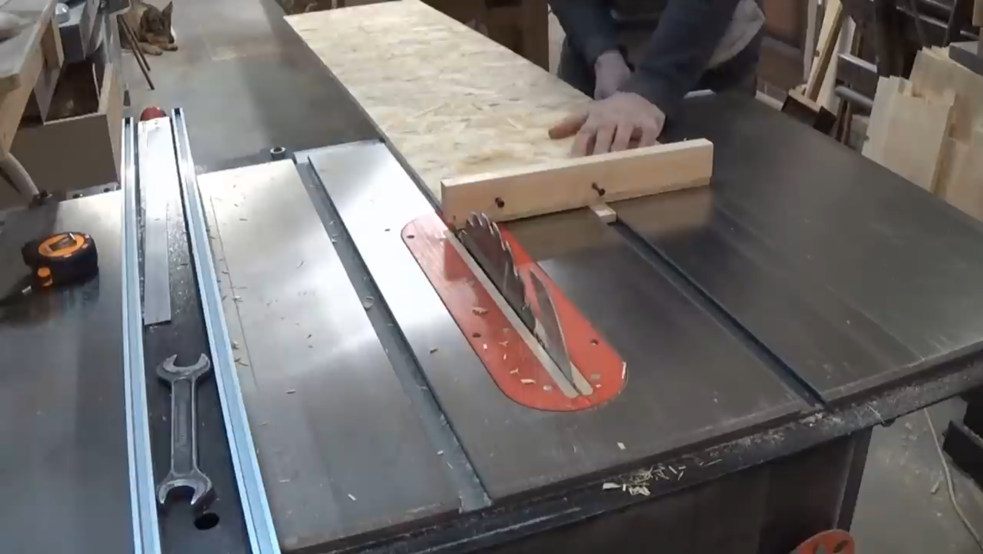 Важное объявление и простейшая каретка для обрезки обзола