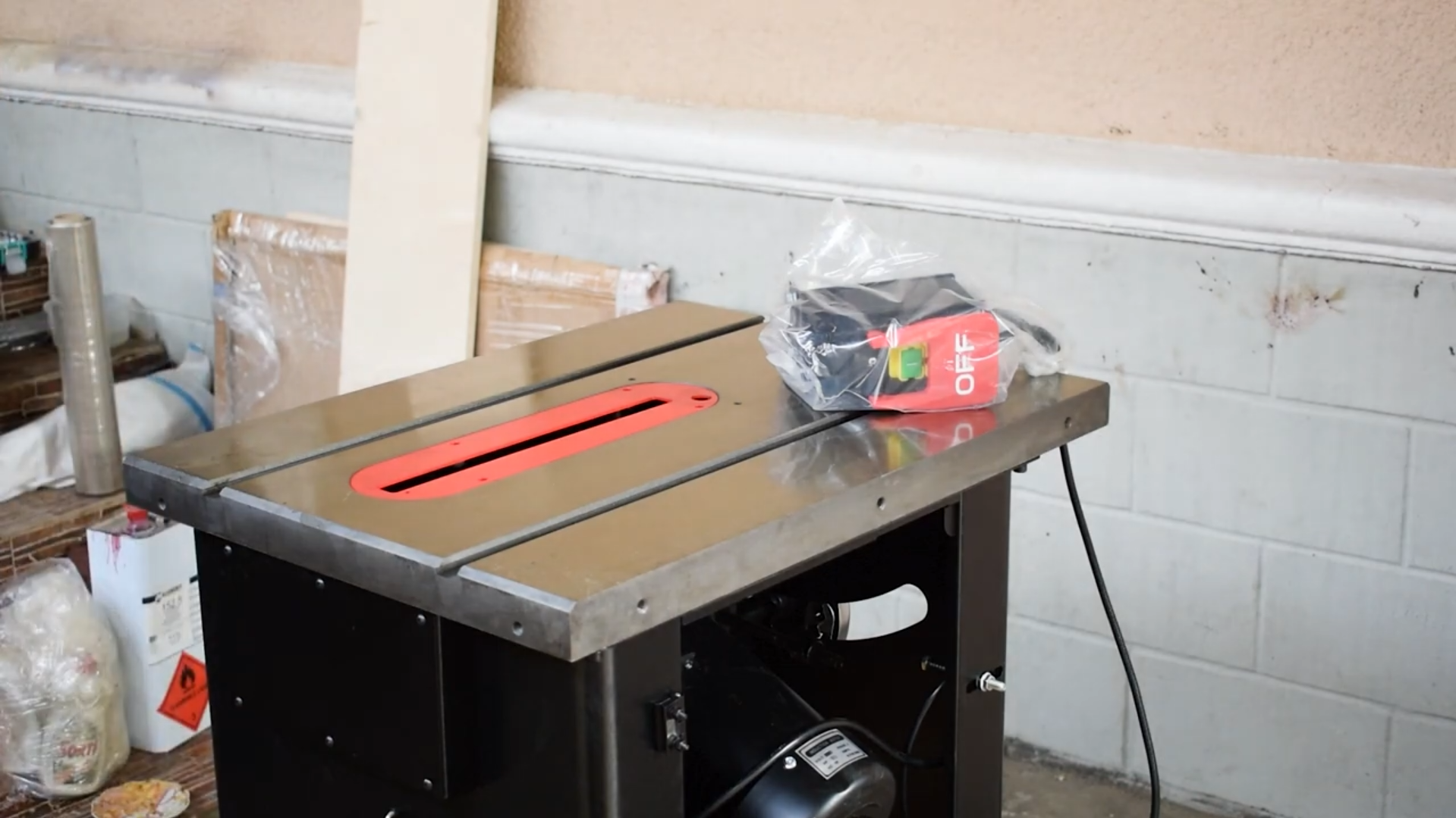 Warrior 702. Распаковка