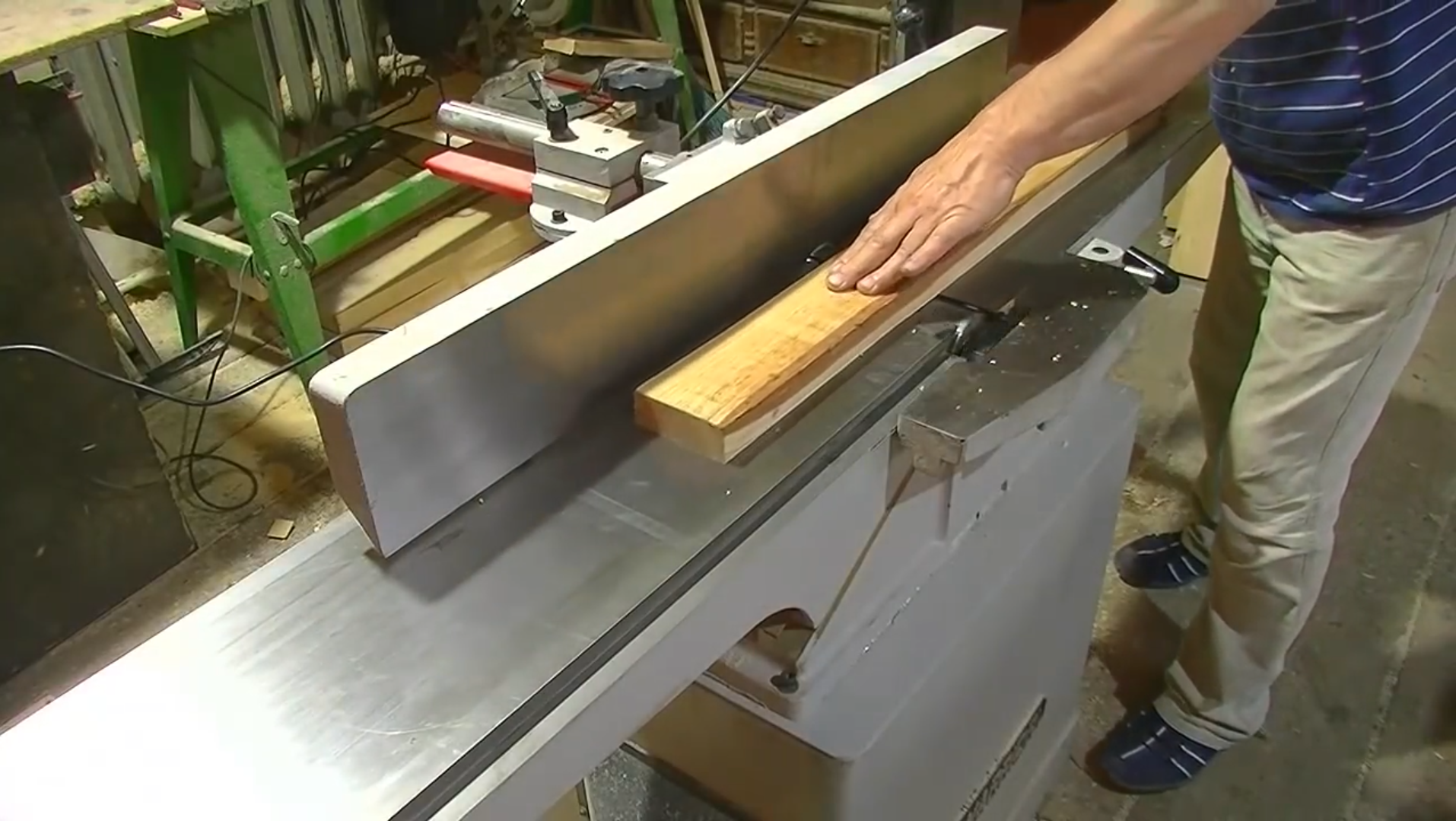 Доводим ножи. Фуганок WARRIOR W0103FL