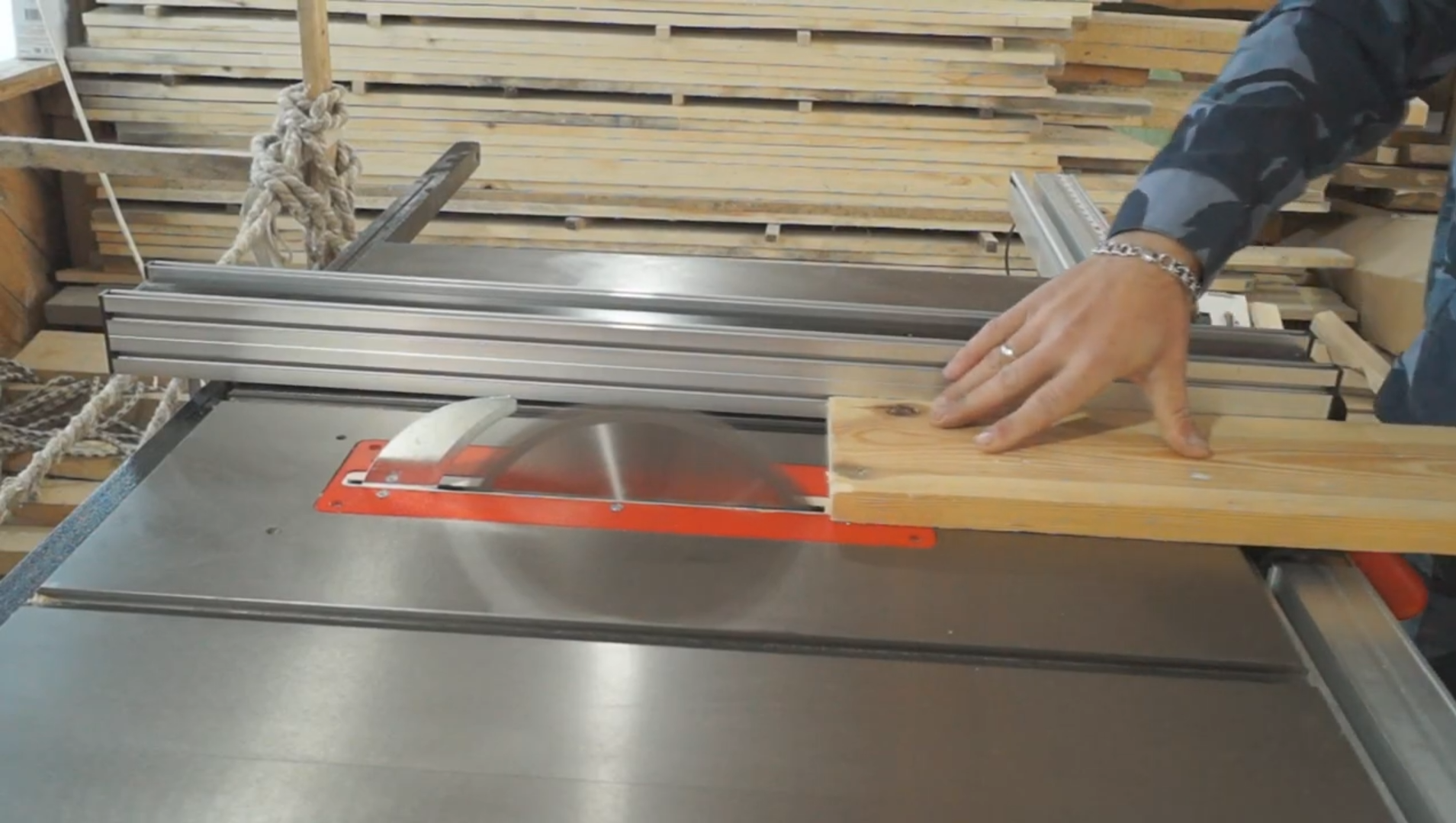 Купил себе Warrior W0705