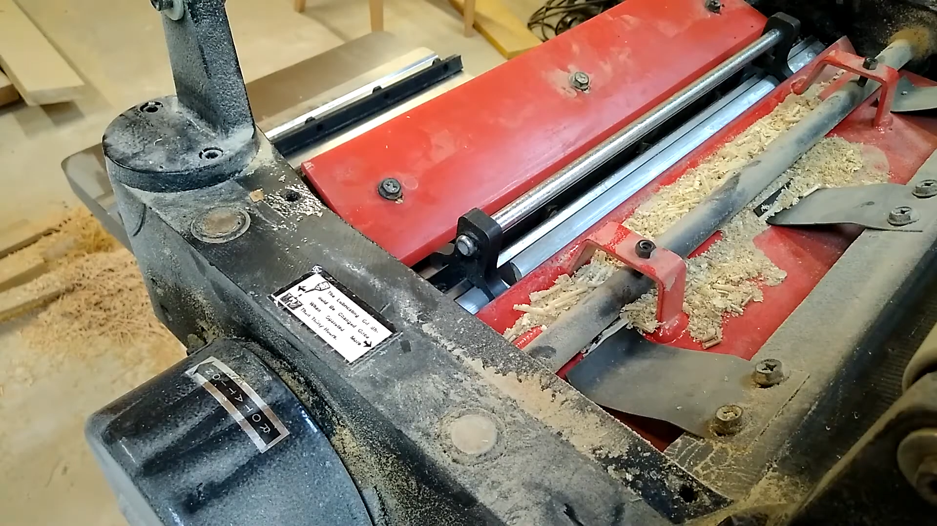 Снятие и установка ножей рейсмуса Warrior W0204