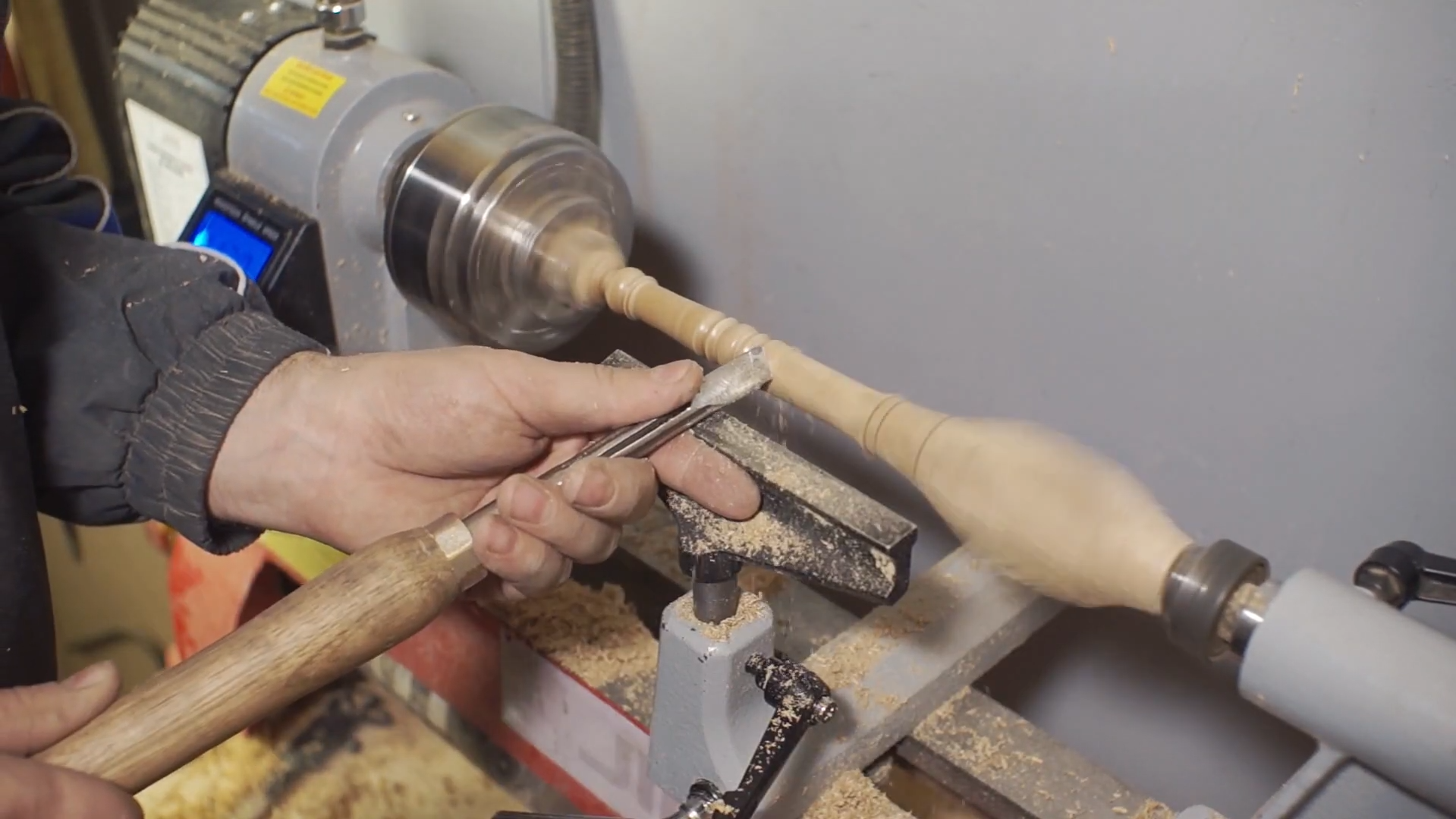 Ложка на токарном станке