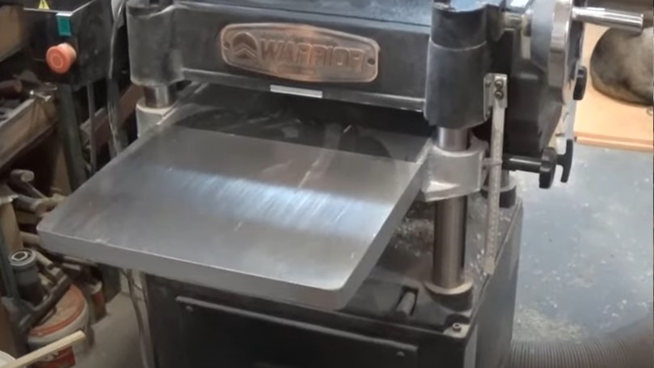 Простое но нужное дополнение к рейсмусу Warrior W0204