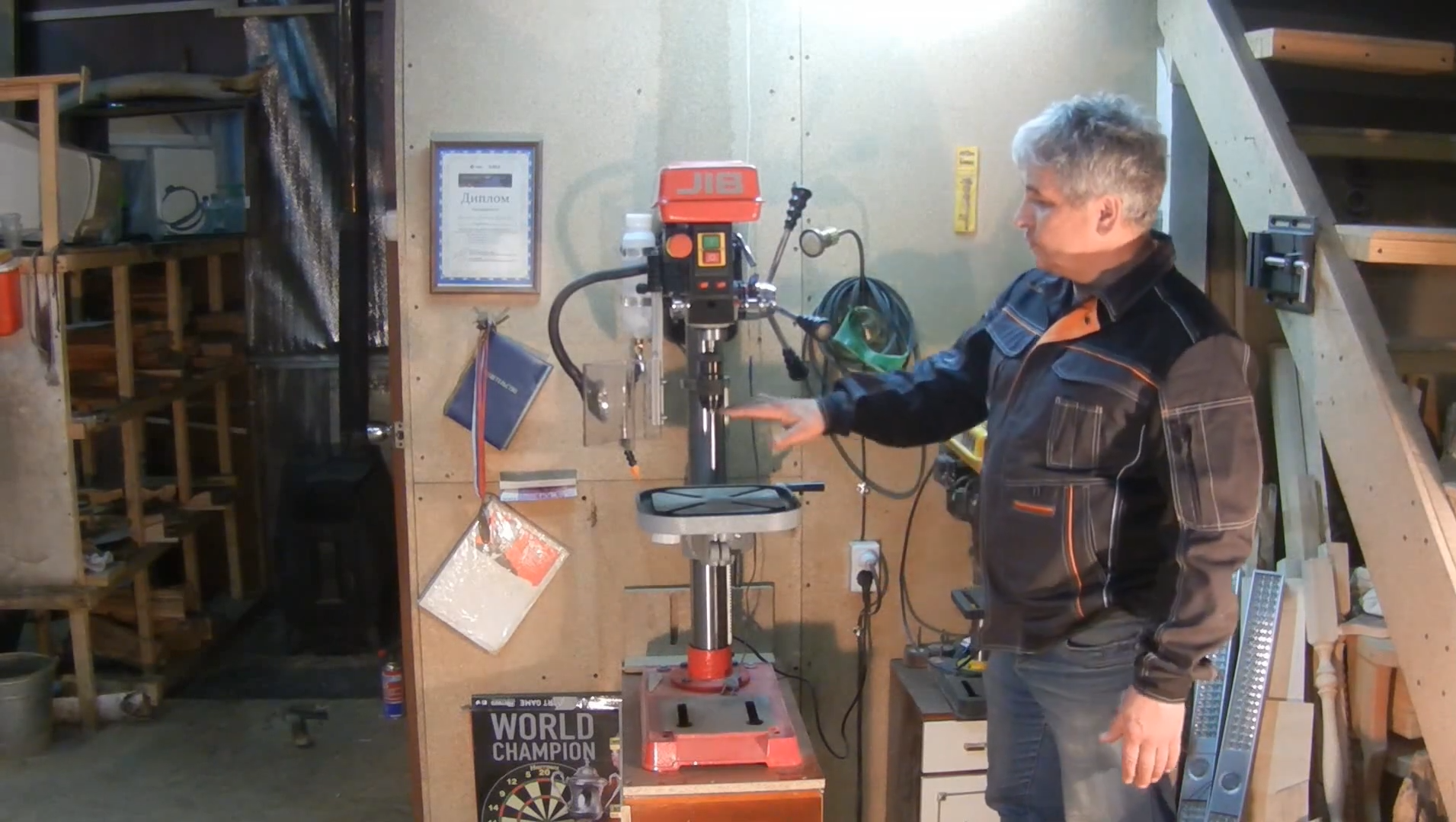 Недообзор сверлильного станка JIB38016B.