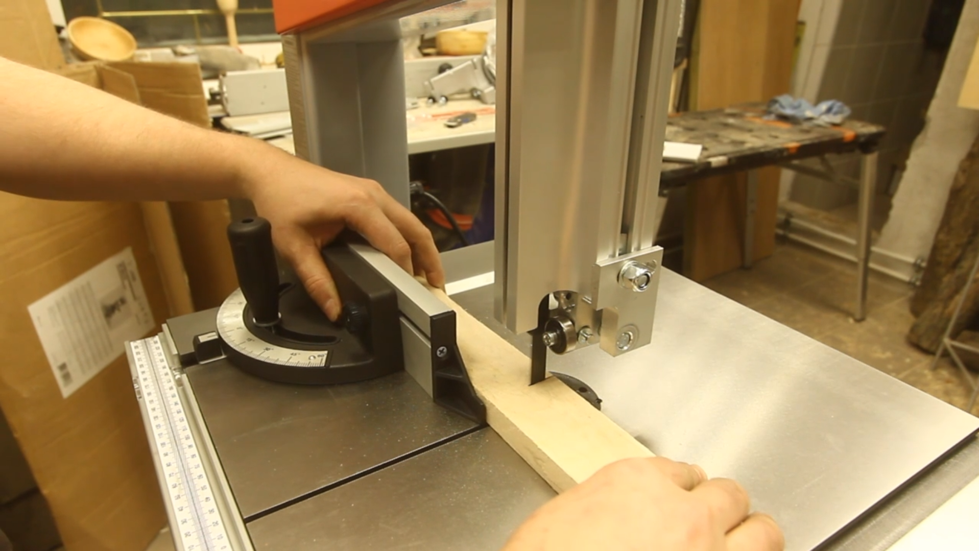 Новый помощник в мастерской. Обзор на ленточнопильный станок JIB BAS 312.