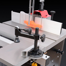 картинка Фрезерный станок WARRIOR W0401 230В от HARVEY-RUS