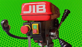 Приобрел бюджетный сверлильный станок, показываю что он из себя представляет