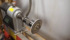 Точило из токарного станка. Какие есть преимущества перед обычным точилом